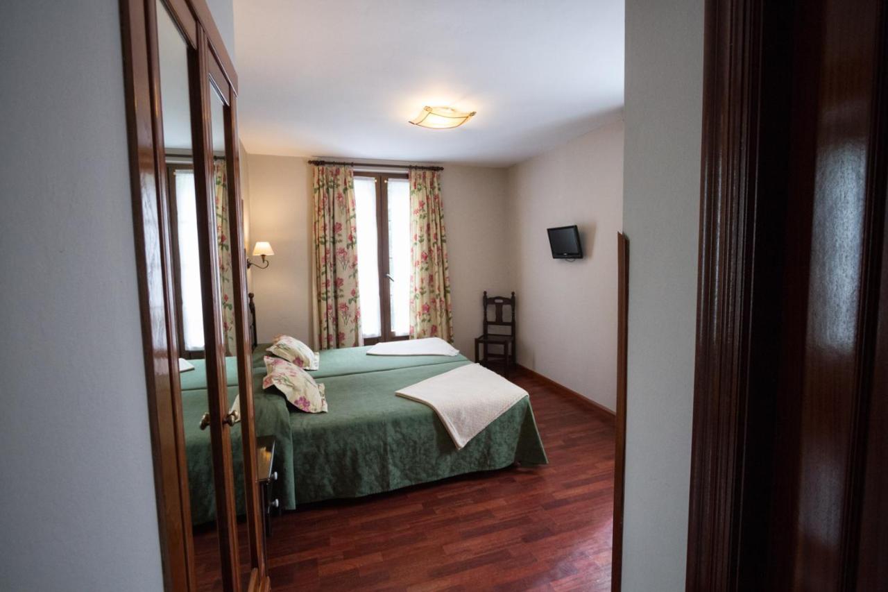 Hotel El Repelao Covadonga Exteriör bild